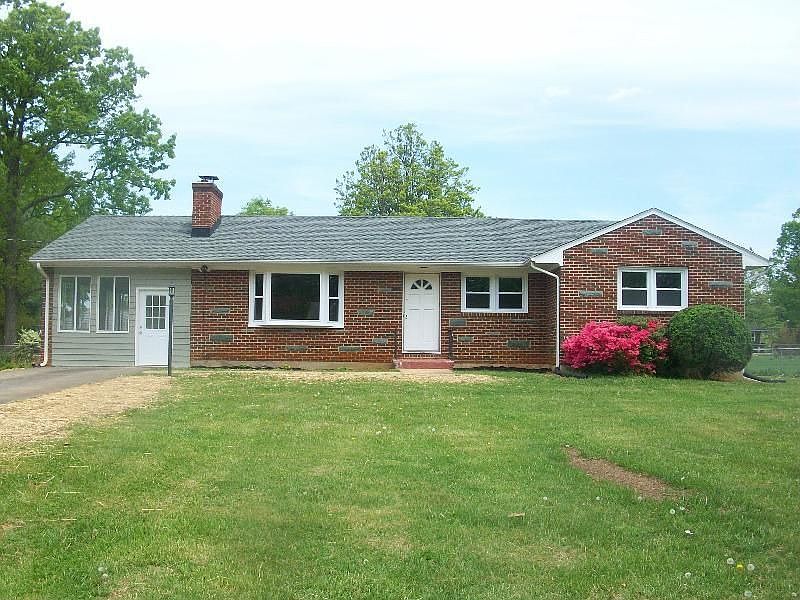 1st image of 283 Tomahawk Dr