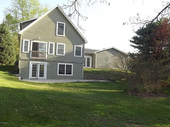 2nd image of 41862 E Bayshore Dr