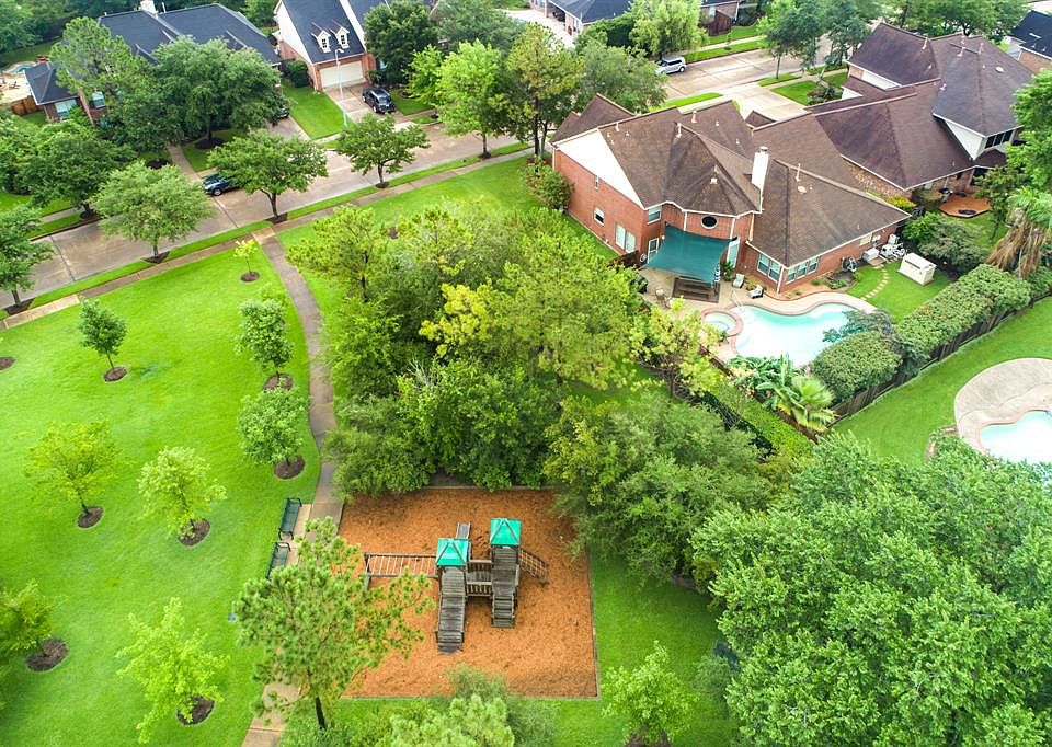 1st image of 4718 Pine Heather Ct