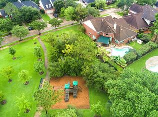 4718 Pine Heather Ct, Houston, TX 77059