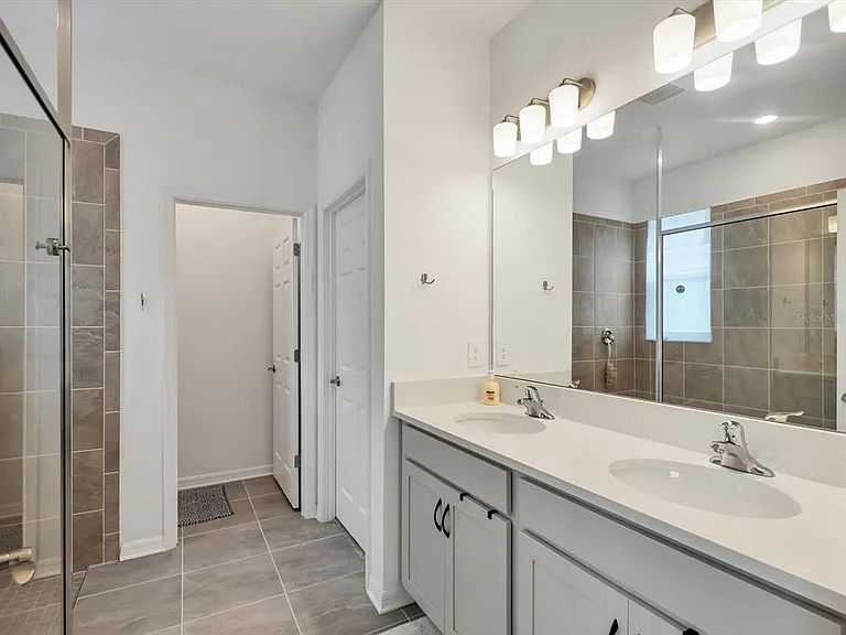 7724 Saloon Ln — Photo 21