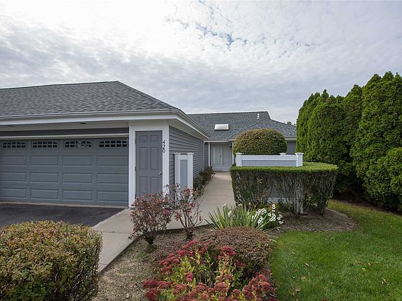 2nd image of 420 N Midland Pond Ct