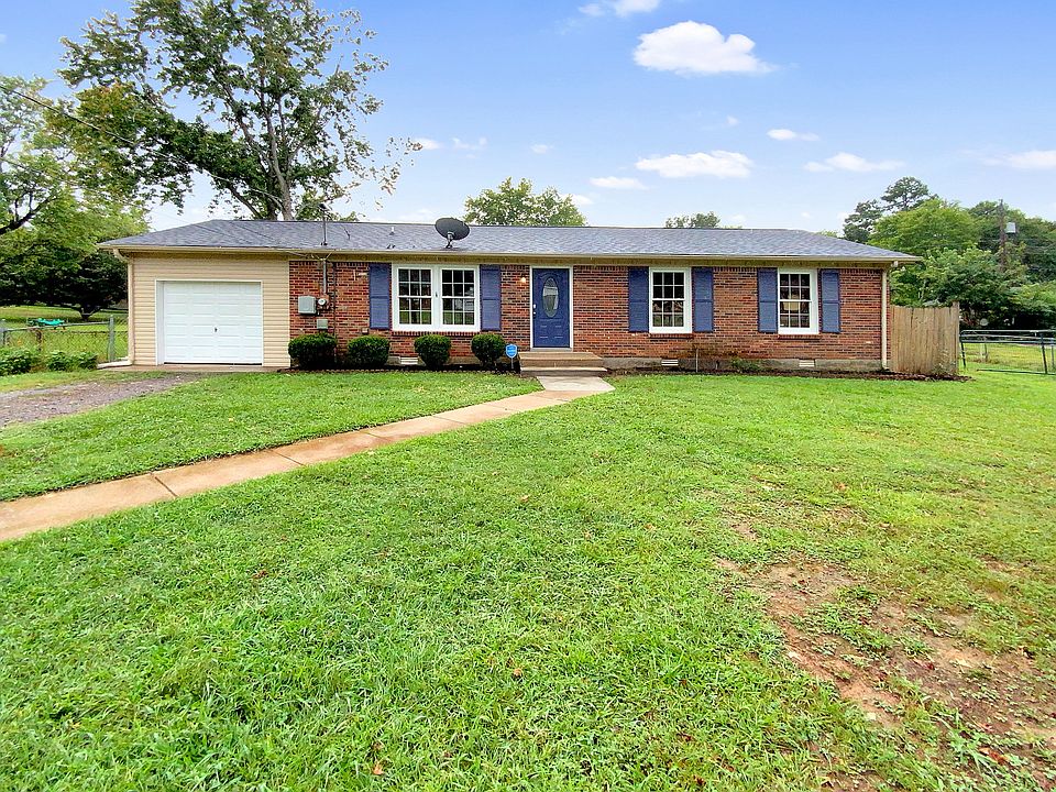 1st image of 104 Winston Ct