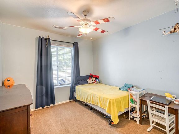 5th image of 7397 N Woodrow Ave