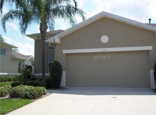 1215 Lyndhurst Greens Dr, Sun City Center, FL 33573