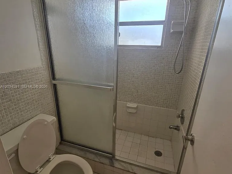 851 NE 14th Ave #414 — Photo 24