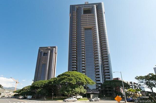 1st image of 415 South St #Makai1704