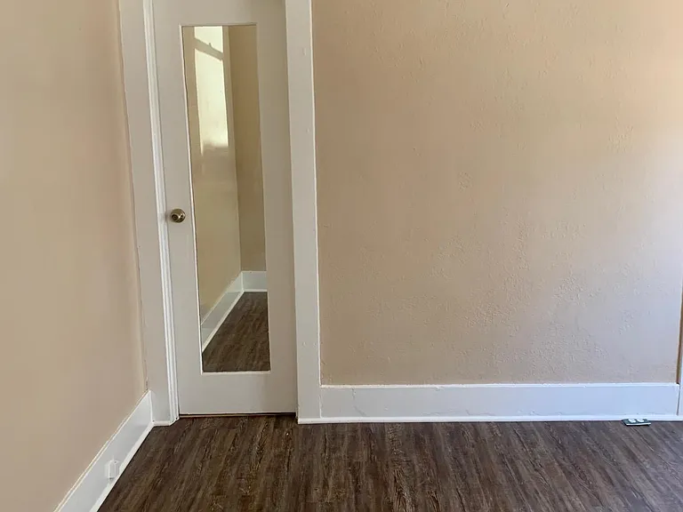 724 Daisy Ave — Photo 5