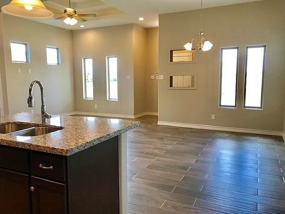 4th image of 5536 Lago Del Valle Dr