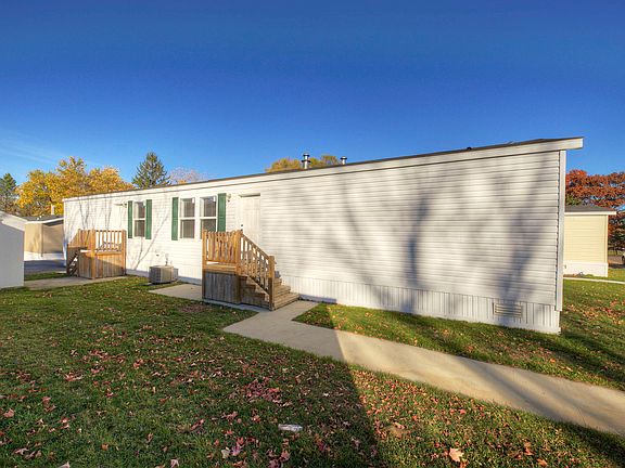 4th image of 47 Bluebird Hill Dr #367