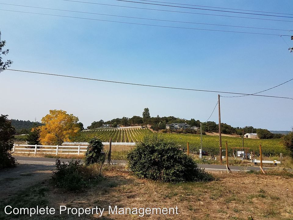 1st image of 1693 Arnold Ln