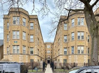 4827 N Springfield Ave #A2, Chicago, IL 60625