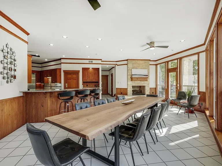 2161 Wynn Joyce Rd — Photo 15