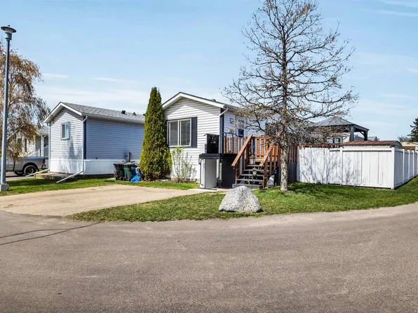 1600 Jubilee Cres, Strathcona County, AB T8H 2J3