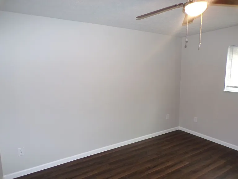 79 Devon Ct — Photo 6