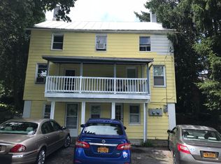 76 Grand St, Marlboro, NY 12542