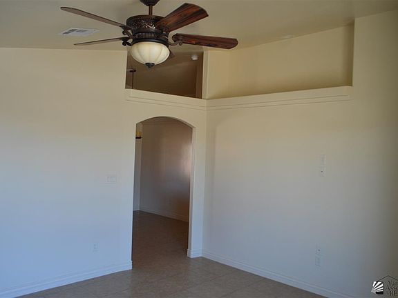 3rd image of 2325 N Garcia Blvd