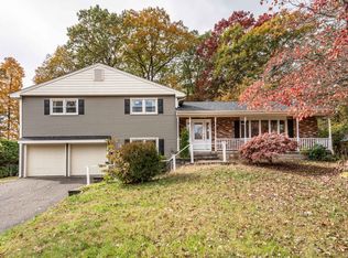 265 Back Ln, Newington, CT 06111