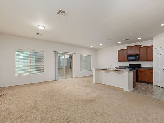 4th image of 2875 Rough Green St