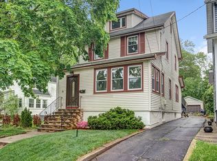 31 Van Ness Ter, Maplewood, NJ 07040