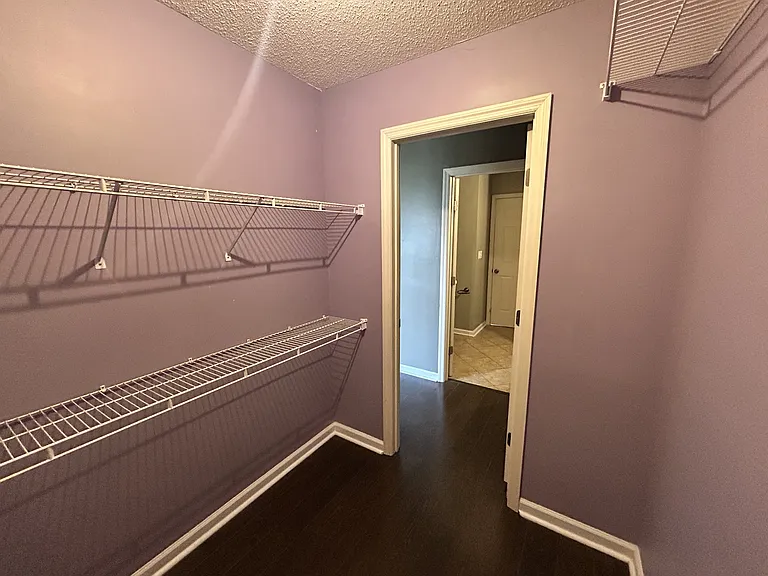 504 Short St #B — Photo 10