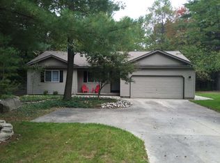 1060 Springwood, Houghton Lake, MI 48629