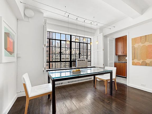 3rd image of 10 Park Ave #12S