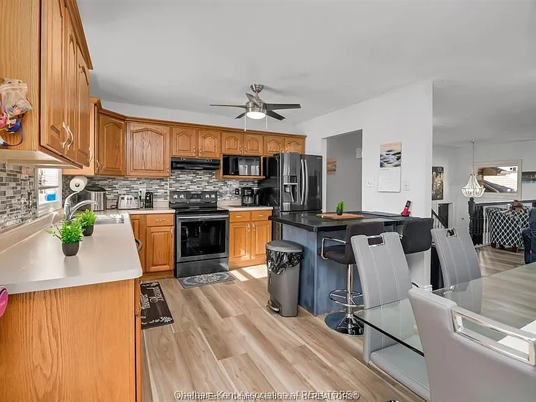 3057 Kenilworth Dr #UPPER — Photo 6