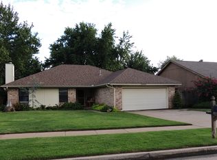 2804 Morgan Trl, Edmond, OK 73012