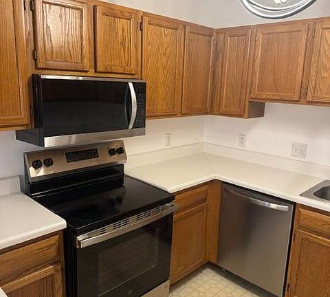 2nd image of 10017 Greylock Way