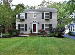 3284 Chalfant Rd, Shaker Heights, OH 44120