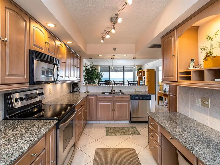 17940 Gulf Blvd #6E — Photo 9