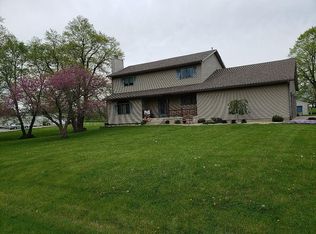 7784 Buttercup Rd, Weldon, IL 61882