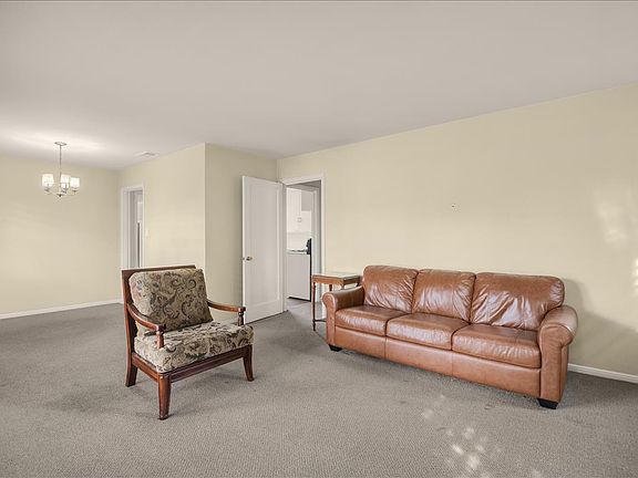 4th image of 22091 Hibiscus Ct