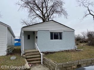 827 Bassett Ave, Columbus, OH 43219