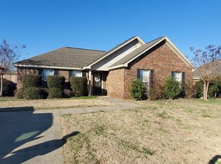 106 Longbeard Way, Troy, AL 36079