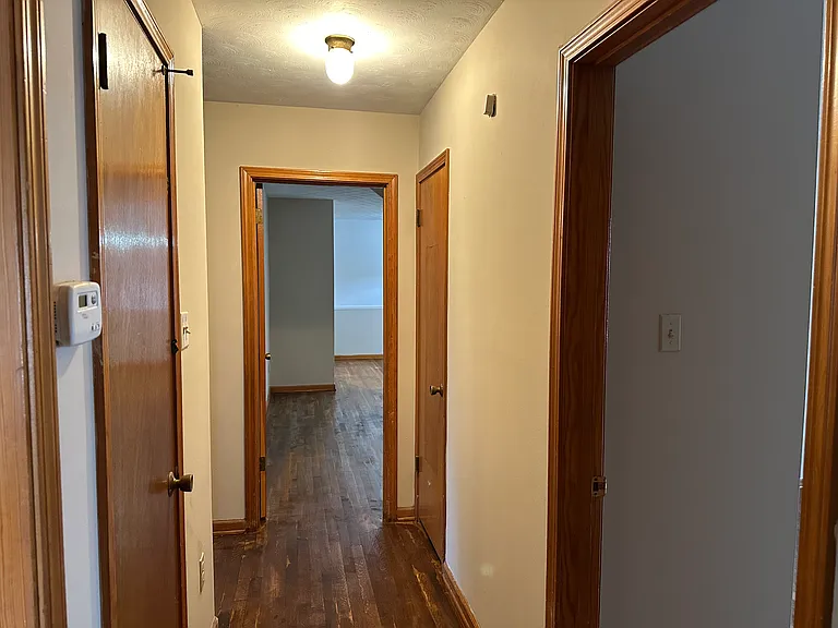 4697 Wooddale Ave — Photo 26