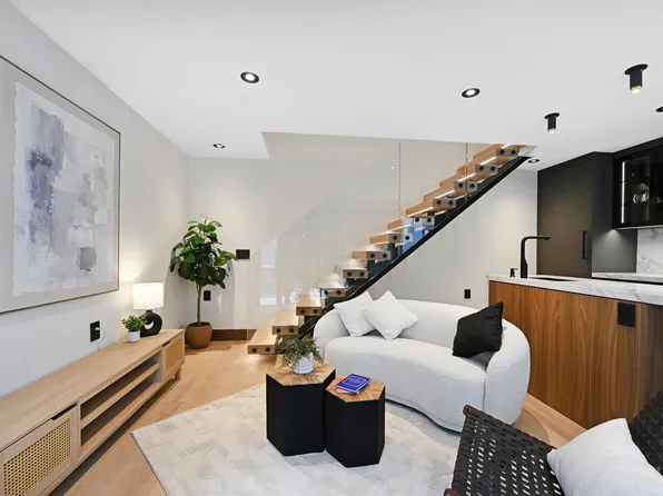 91 Hancock Avenue image 13 of 16