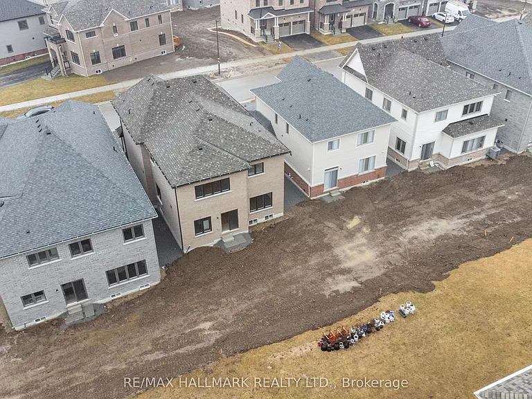 19 Stennett Dr — Photo 42
