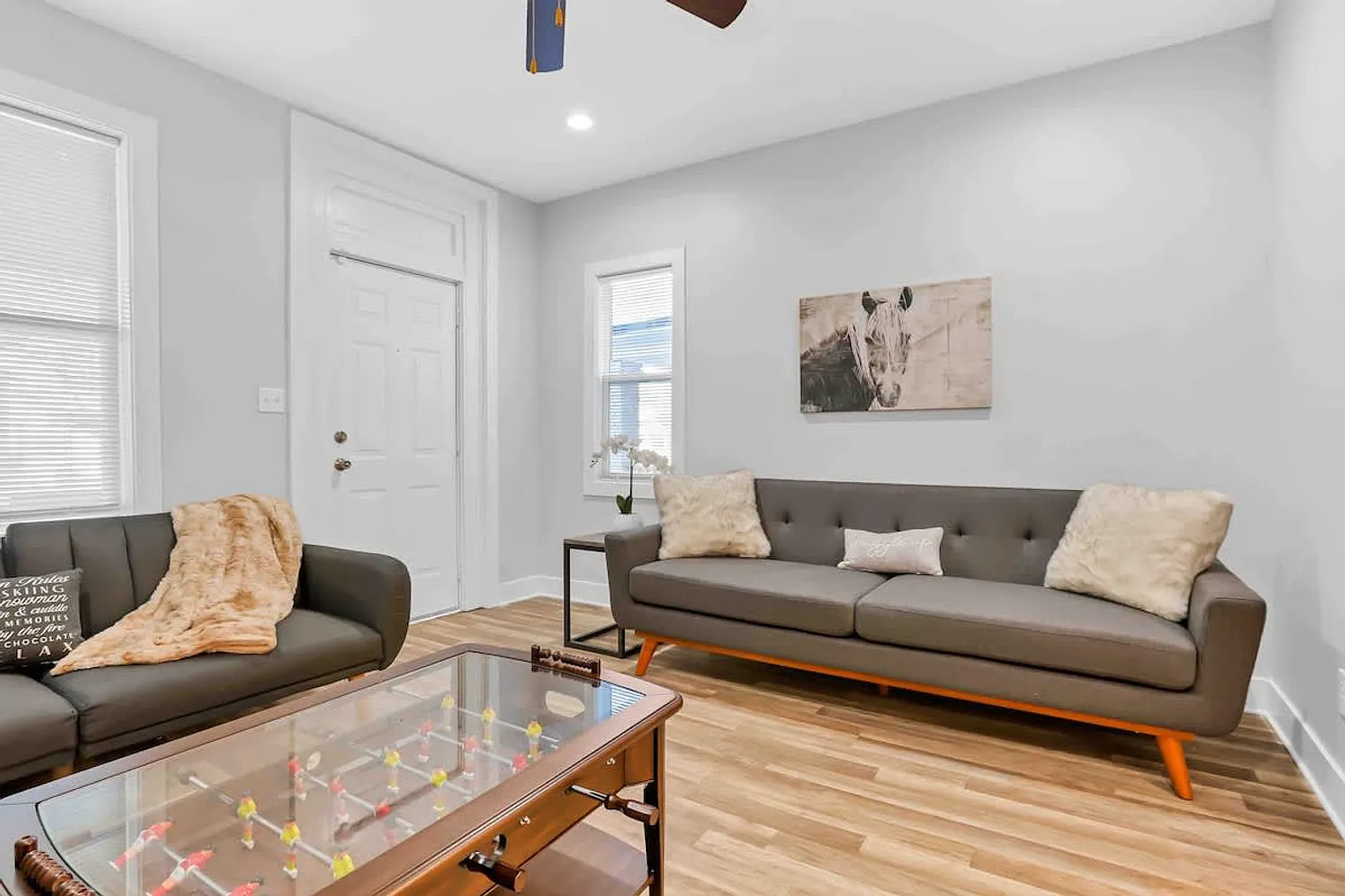 4 bed, 1.0 bath, $4,500 — Photo 1