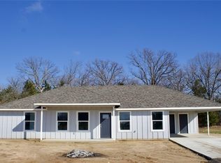 400 Private Road 43790, Paris, TX 75462