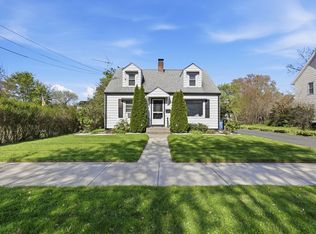 33 Maple Ter, West Springfield, MA 01089