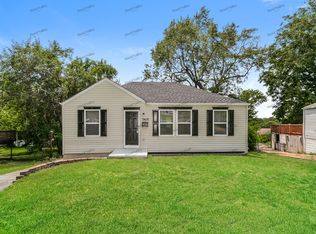 3416 Westridge Ln, Saint Ann, MO 63074