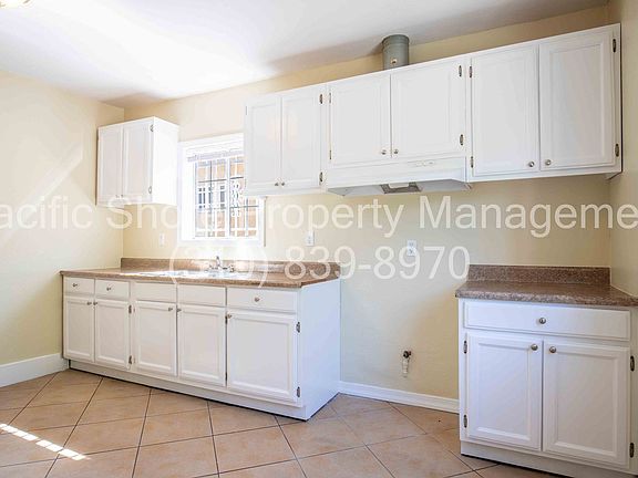 5th image of 1411 Fedora St Unit 3/4