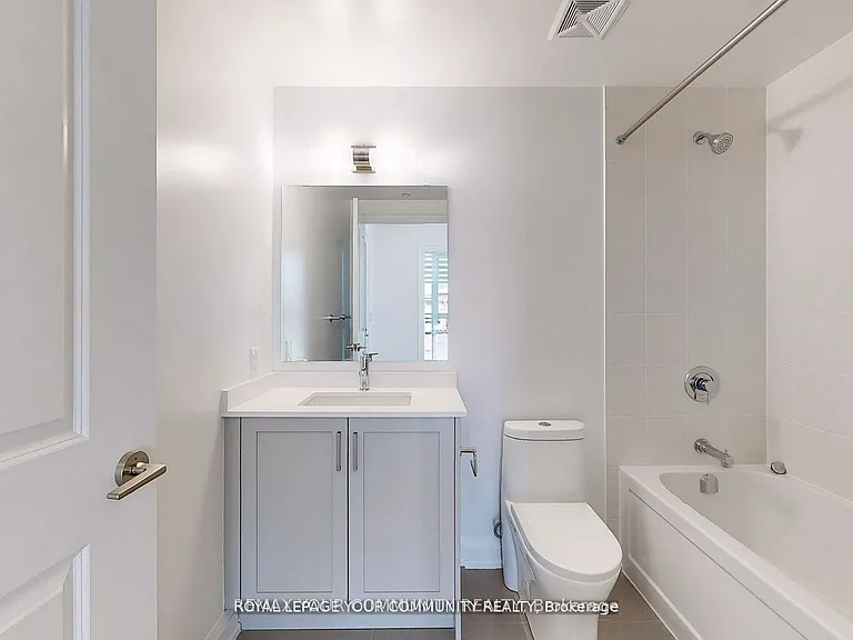 20 Gatineau Dr #402 — Photo 21