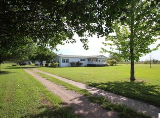 28 Riley Rd, Oak Ridge, LA 71264