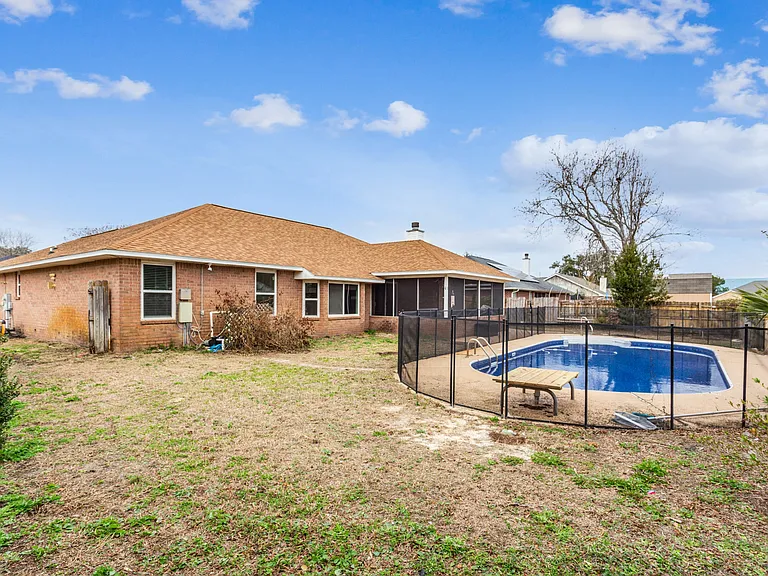 1136 Crane Cove Blvd — Photo 11