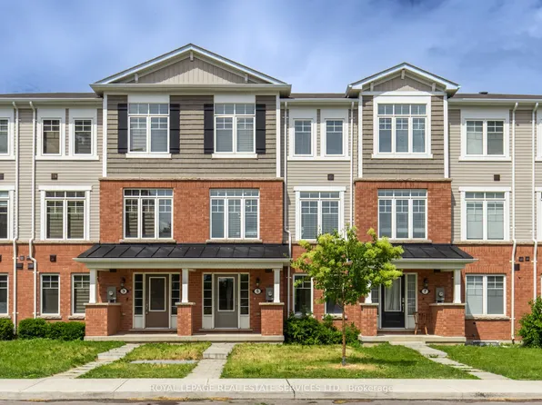 5 Canoe Ln, Hamilton, ON L8K 0A3