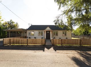 20274 Neil St NE, Saint Paul, OR 97137