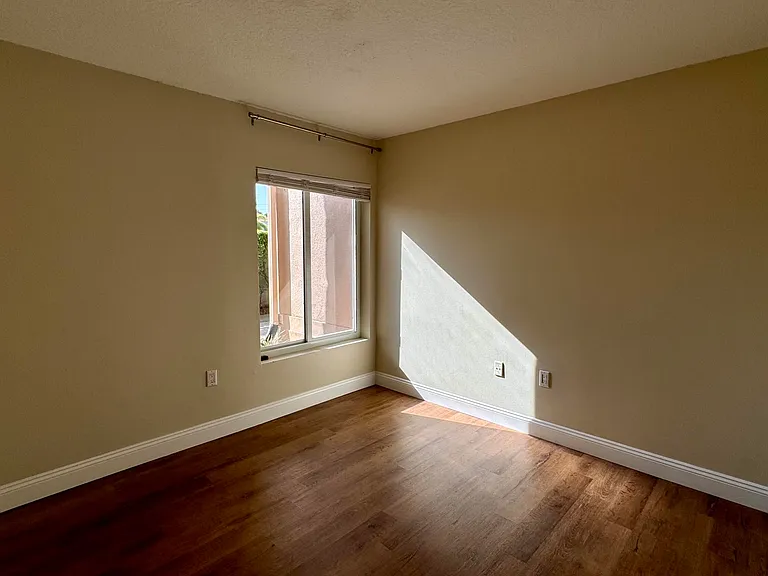815 W Boynton Beach Blvd #10-105 — Photo 15